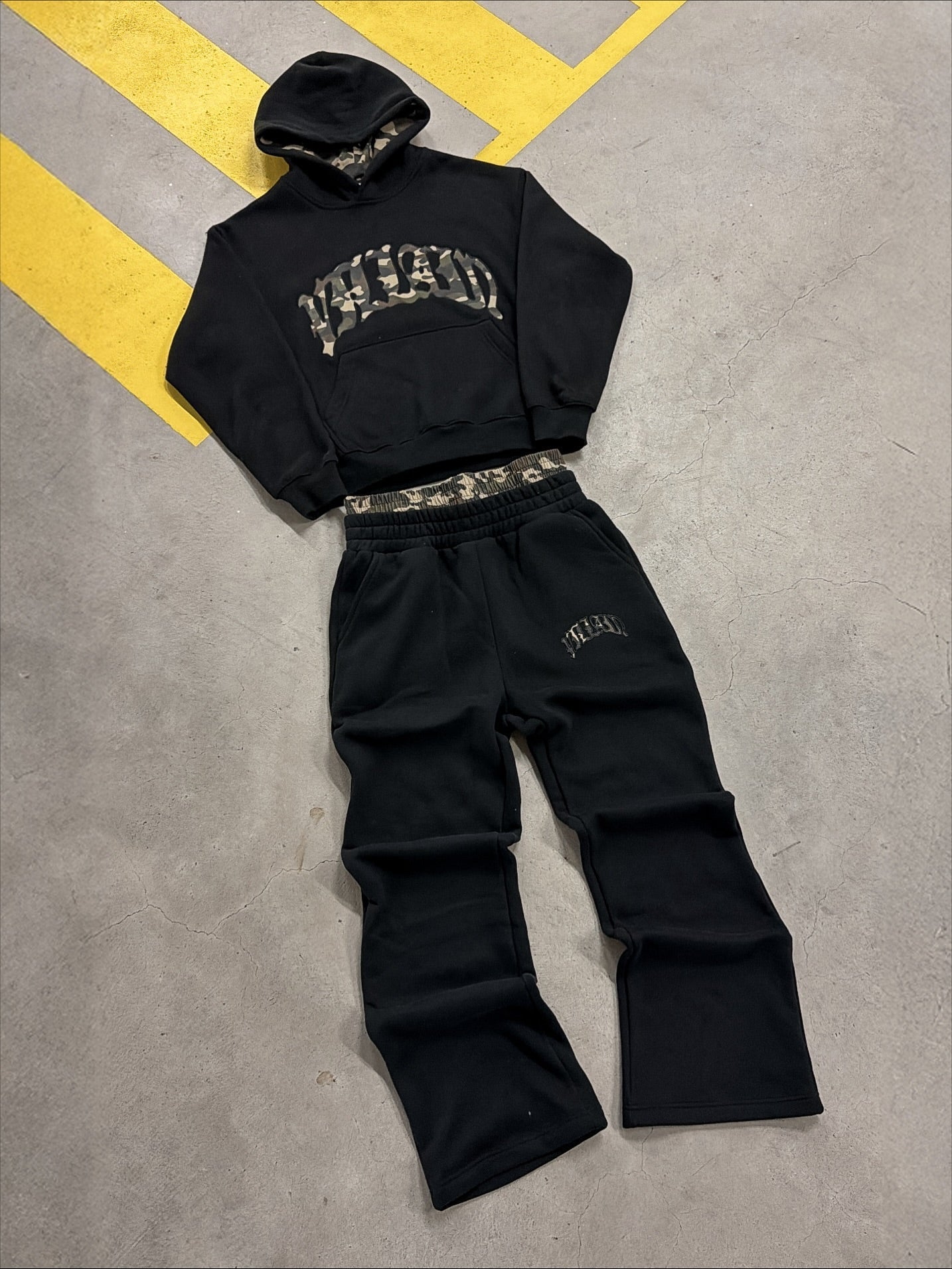 BLACK CAMO TRACKSUIT